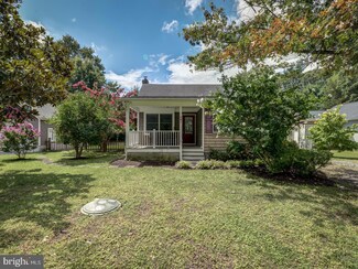 307 Beverley Place, Edgewater, MD 21037