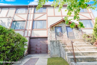 35 Dreyer Ave Unit 7, Staten Island, NY 10314