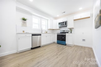 1009 Locke St, Salisbury, NC 28144