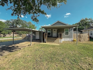 4901 Elm St, Seabrook, TX 77586