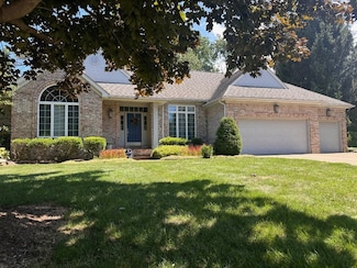 558 Plantation Ct, Erie, PA 16505