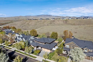 11872 N Humphreys Place, Boise, ID 83714