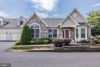 191 Shady Brook Dr Unit 130, Langhorne, PA 19047
