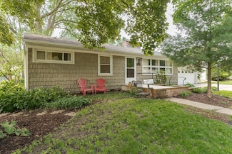 518 1/2 4th St SW, Rochester, MN 55902