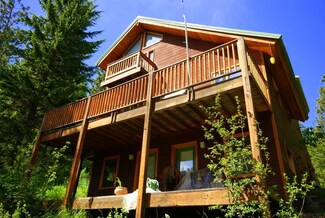47 Sugar Pine Rd, Winthrop, WA 98862