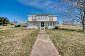 201 Hemlock St, Glade Spring, VA 24340