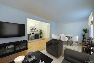 67-12 Yellowstone Blvd Unit D9, Forest Hills, NY 11375