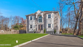 1515 Sherwood Blvd, North Brunswick, NJ 08902