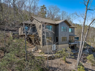 228 Allen Mountain Dr, Black Mountain, NC 28711