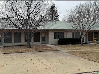 204 E 3rd St, Kingsley, IA 51028
