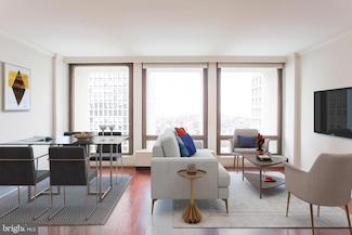 200 Locust St Unit 9HN, Philadelphia, PA 19106