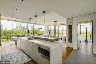 2100 Hamilton St Unit 6A, Philadelphia, PA 19130