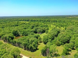 40 W 361st St S, Bristow, OK 74010