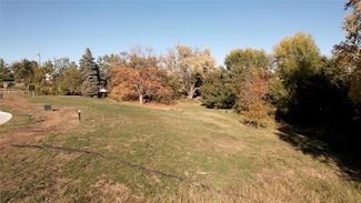 4505 90th St, Urbandale, IA 50322