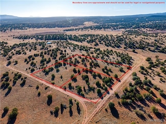 58705 Rana Rd, Seligman, AZ 86337