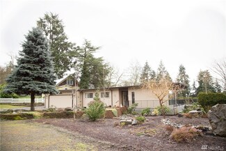 2810 Marietta St, Steilacoom, WA 98388