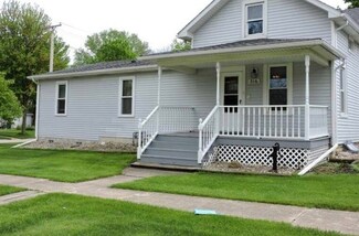316 E Main St, Peotone, IL 60468