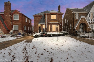 17600 Pennington Dr, Detroit, MI 48221