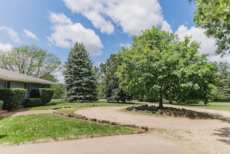 25275 115th Rd, Kearney, NE 68845