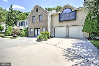 2 Yorkshire Dr, Voorhees, NJ 08043