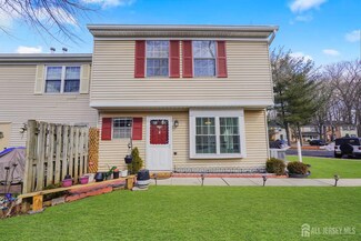 276 Palombi Ct, East Brunswick, NJ 08816