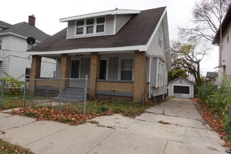 556 Naylor St SW, Grand Rapids, MI 49503