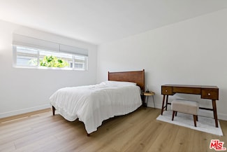 20159 Cohasset St Unit 3, Winnetka, CA 91306