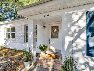 8 Choctawhatchee Rd NE, Fort Walton Beach, FL 32548