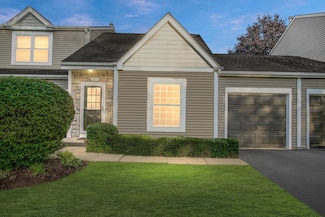 1907 Ozark Pkwy, Algonquin, IL 60102