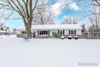 6835 Kay Boer Dr, Jenison, MI 49428