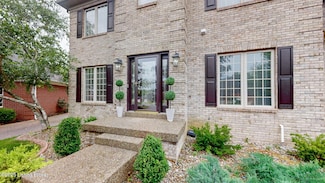 4301 Juniper Forest Place, Louisville, KY 40245