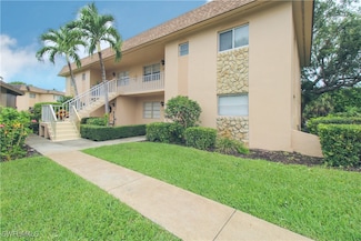 729 Palm View Dr Unit D4, Naples, FL 34110