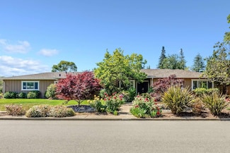 12371 Saraglen Dr, Saratoga, CA 95070