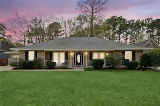 105 Oak Leaf Dr, Slidell, LA 70461