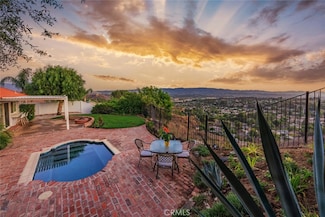 27403 Garza Dr, Santa Clarita, CA 91350