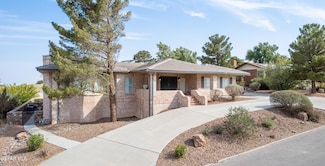 1013 Singing Hills Dr, El Paso, TX 79912