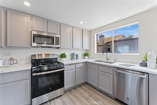 2432 Moon Dust Dr Unit E, Chino Hills, CA 91709