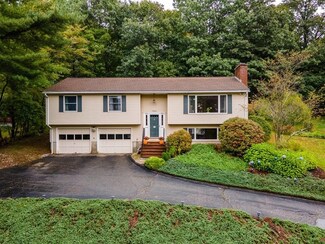 19 Westview Terrace, Easthampton, MA 01027