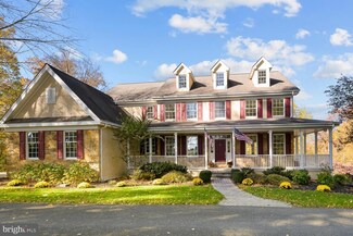 1 Greenview Ln, Avondale, PA 19311