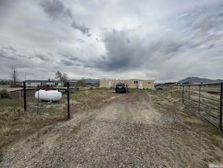 3240 Warner Dr, Winnemucca, NV 89445