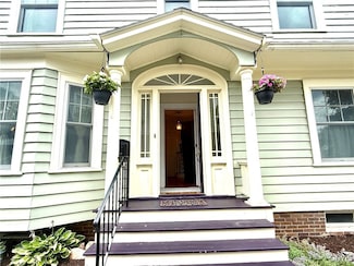 135 Hampton Rd, Syracuse, NY 13203