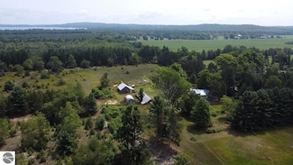 5420 Erickson Rd, Bear Lake, MI 49614