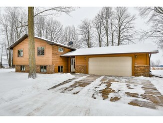 4872 570th St, Pine City, MN 55063