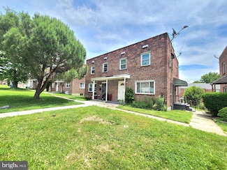 8533 Chestnut Oak Rd, Parkville, MD 21234