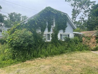 254 Estall Rd, Rochester, NY 14616