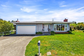 3860 Glenwood St, Eureka, CA 95501