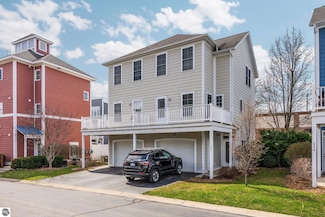 232 Midtown Dr Unit 38, Traverse City, MI 49684