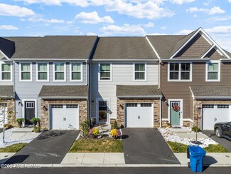 9 Athens Way, Aberdeen Township, NJ 07721