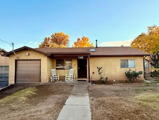 1594 Dennison Rd SW, Albuquerque, NM 87105