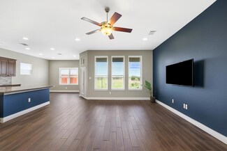 208 Blue Waterleaf Ln, Georgetown, TX 78626